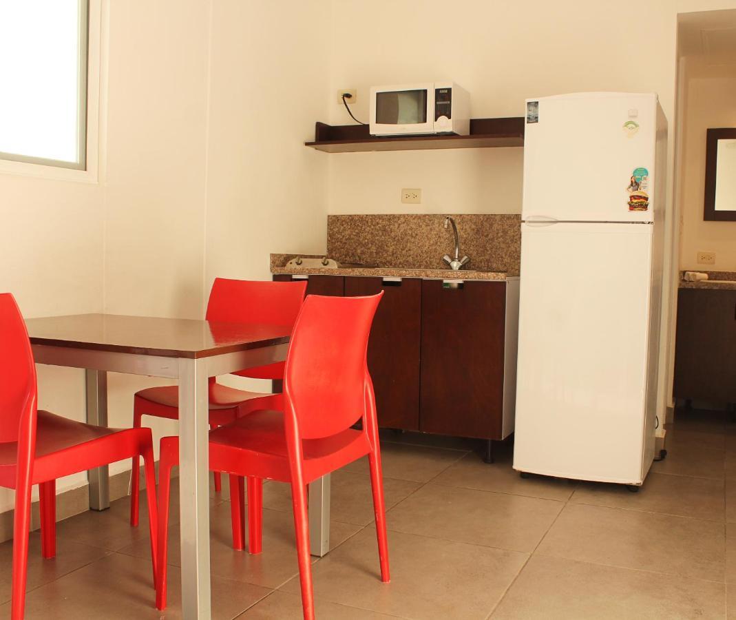 Campus Merida Aparthotel Экстерьер фото